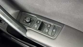 VOLKSWAGEN TIGUAN 2.0 TDI Elegance SUV 5dr Diesel DSG 4Motion Euro 6 (s/s) (150 ps