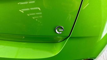 VAUXHALL MOKKA ELECTRIC 50kWh Ultimate SUV 5dr Electric Auto (136 ps)