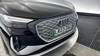 AUDI Q4 E-TRON 40 S line SUV 5dr Electric Auto 82kWh (204 ps)