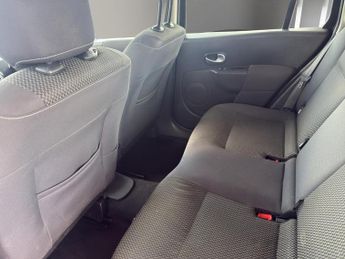 RENAULT GRAND MODUS 1.6 Dynamique 5dr Auto