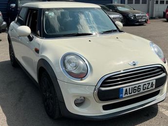 MINI Hatch 1.5 One D 5dr ++ PEPPER PK / 20 TAX / 80 MPG / ULEZ / DAB / BLUE