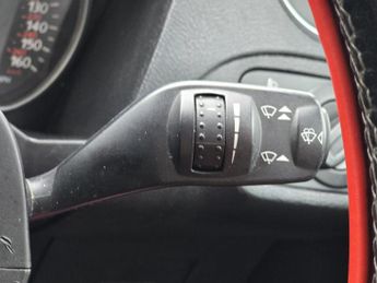 FORD GALAXY 2.0 TDCi Zetec MPV 5dr Diesel Powershift Euro 5 (140 ps)