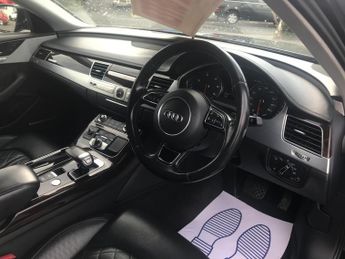 AUDI A8 3.0 TDI 262 Quattro Sport 4dr Tip Auto