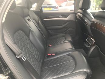 AUDI A8 3.0 TDI 262 Quattro Sport 4dr Tip Auto