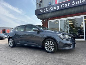 RENAULT MEGANE 1.5 dCi Dynamique Nav 5dr ++ 20 TAX / 76 MPG / ULEZ / DAB / BLUE
