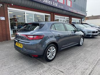 RENAULT MEGANE 1.5 dCi Dynamique Nav 5dr ++ 20 TAX / 76 MPG / ULEZ / DAB / BLUE