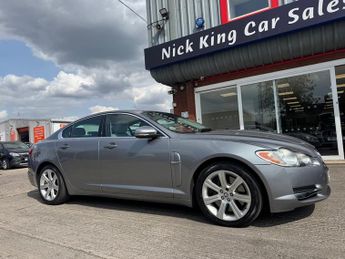 JAGUAR XF 3.0d V6 Luxury 4dr Auto ++ NAV / LEATHER / CAMBELTS / BLUETOOTH 