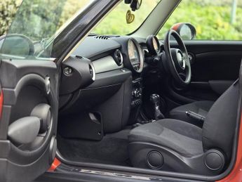 MINI HATCH 1.6 Cooper [122] 3dr Auto