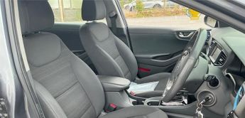 HYUNDAI IONIQ 1.6 GDi Hybrid SE 5dr AUTO ++ ULEZ / 83 MPG / CAMERA / DAB ++