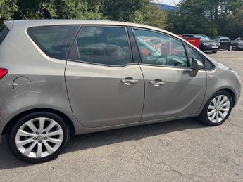 VAUXHALL MERIVA 1.4i 16V SE 5dr