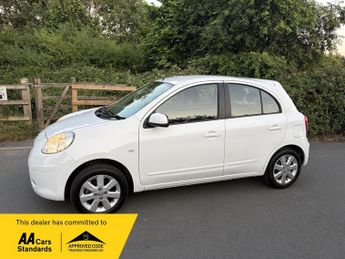 Nissan Micra 1.2 DiG-S Tekna 5dr CVT