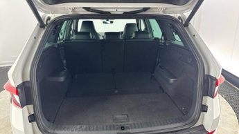 SKODA KODIAQ 1.5 TSI ACT SportLine SUV 5dr Petrol DSG Euro 6 (s/s) (7 Seat) (