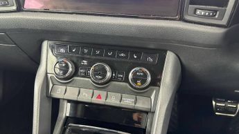 SKODA KODIAQ 1.5 TSI ACT SportLine SUV 5dr Petrol DSG Euro 6 (s/s) (7 Seat) (