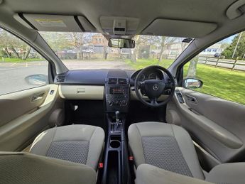 MERCEDES-BENZ A-CLASS 2.0 A160 CDI Classic SE Hatchback 5dr Diesel CVT (142 g/km 82 bh