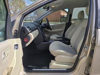 MERCEDES-BENZ A-CLASS 2.0 A160 CDI Classic SE Hatchback 5dr Diesel CVT (142 g/km 82 bh