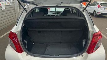 TOYOTA YARIS 1.0 VVT-i Edition 5dr