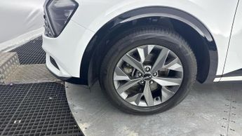 KIA SPORTAGE 1.6 h T-GDi GT-Line SUV 5dr Petrol Hybrid Auto Euro 6 (s/s) (226