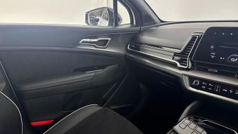 KIA SPORTAGE 1.6 h T-GDi GT-Line SUV 5dr Petrol Hybrid Auto Euro 6 (s/s) (226