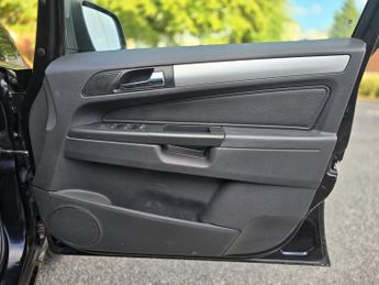 VAUXHALL ZAFIRA 1.9 CDTi Elite [120] 5dr Auto