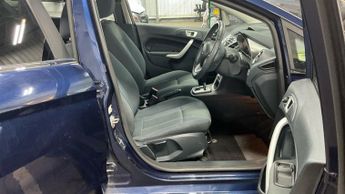 FORD FIESTA 1.4 Titanium 5dr Auto