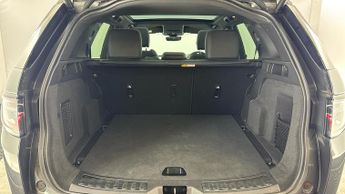 LAND ROVER DISCOVERY SPORT 2.0 D200 MHEV R-Dynamic SE SUV 5dr Diesel Auto 4WD Euro 6 (s/s) 