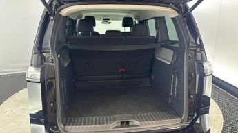 VOLKSWAGEN ID.BUZZ Pro 77kWh Life MPV 5dr Electric Auto (204 ps)