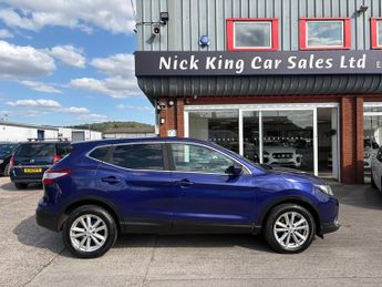 NISSAN QASHQAI 1.5 dCi Acenta Premium 5dr ++ PANROOF / NAV / CAMERA / 20 TAX / 