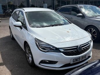 Vauxhall Astra 1.6 CDTi 16V 136 Design 5dr ++ 12 SERVICES / 62 MPG / ULEZ / DAB