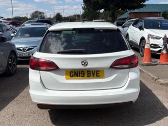 VAUXHALL ASTRA 1.6 CDTi 16V 136 Design 5dr ++ 12 SERVICES / 62 MPG / ULEZ / DAB