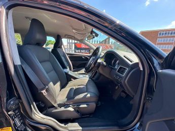 VOLVO XC70 D3 [163] ES 5dr 2WD Geartronic