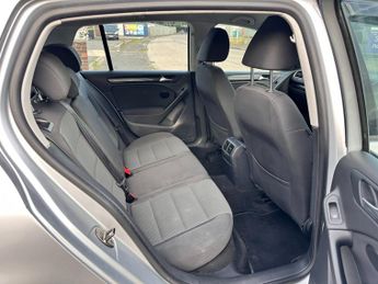 VOLKSWAGEN GOLF 2.0 TDi 140 Match 5dr DSG