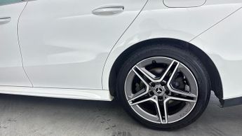 MERCEDES-BENZ CLA 2.0 CLA220d AMG Line (Premium Plus 2) Coupe 4dr Diesel 8G-DCT Eu