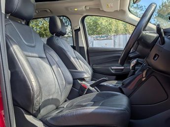 FORD KUGA 2.0 TDCi 180 Titanium X Sport 5dr Powershift