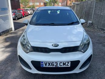 KIA RIO 1.25 1 5dr