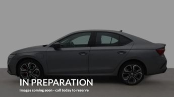 SKODA OCTAVIA 1.4 TSI iV 13kWh vRS Hatchback 5dr Petrol Plug-in Hybrid DSG Eur