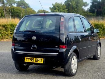 VAUXHALL MERIVA 1.6i 16V Club 5dr Easytronic