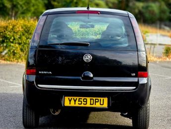VAUXHALL MERIVA 1.6i 16V Club 5dr Easytronic