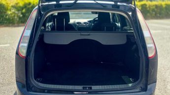 FORD FOCUS 1.8 TDCi Titanium 5dr