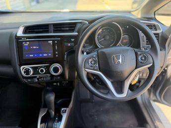 HONDA JAZZ 1.3 i-VTEC SE 5dr CVT