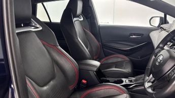 TOYOTA COROLLA 1.8 VVT-i Hybrid Excel 5dr CVT