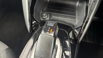 PEUGEOT 208 1.2 PureTech Allure Premium Hatchback 5dr Petrol EAT Euro 6 (s/s