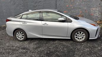 TOYOTA PRIUS (Deposit Taken)