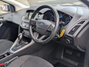 FORD FOCUS 1.0 EcoBoost 125 Zetec Edition 5dr Auto