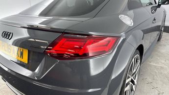 AUDI TT 2.0 TFSI S line Coupe 3dr Petrol S Tronic quattro Euro 6 (s/s) (