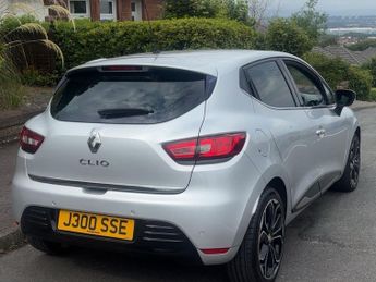 RENAULT CLIO 0.9 TCE 90 Iconic 5dr
