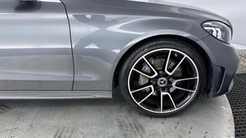MERCEDES-BENZ C CLASS C220d AMG Line Premium 4dr 9G-Tronic