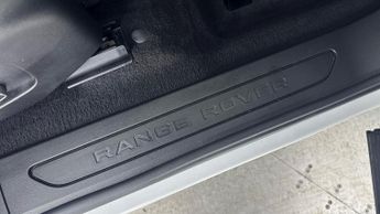 LAND ROVER RANGE ROVER EVOQUE 2.0 D200 MHEV SE SUV 5dr Diesel Auto 4WD Euro 6 (s/s) (204 ps)