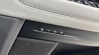 LAND ROVER RANGE ROVER EVOQUE 2.0 D240 R-Dynamic HSE 5dr Auto
