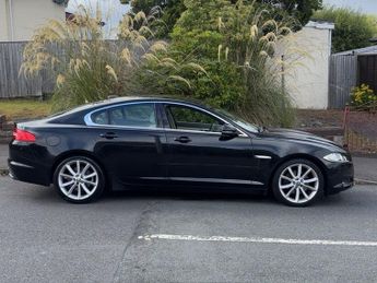 JAGUAR XF 3.0d V6 Premium Luxury 4dr Auto