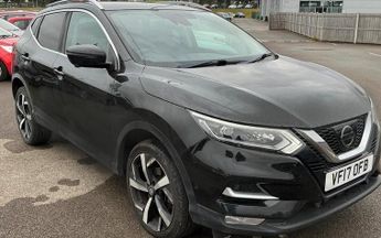 Nissan Qashqai 1.6 dCi Tekna 5dr 4WD ++ PANROOF / BOSE / NAV / CAMERA / ULEZ ++